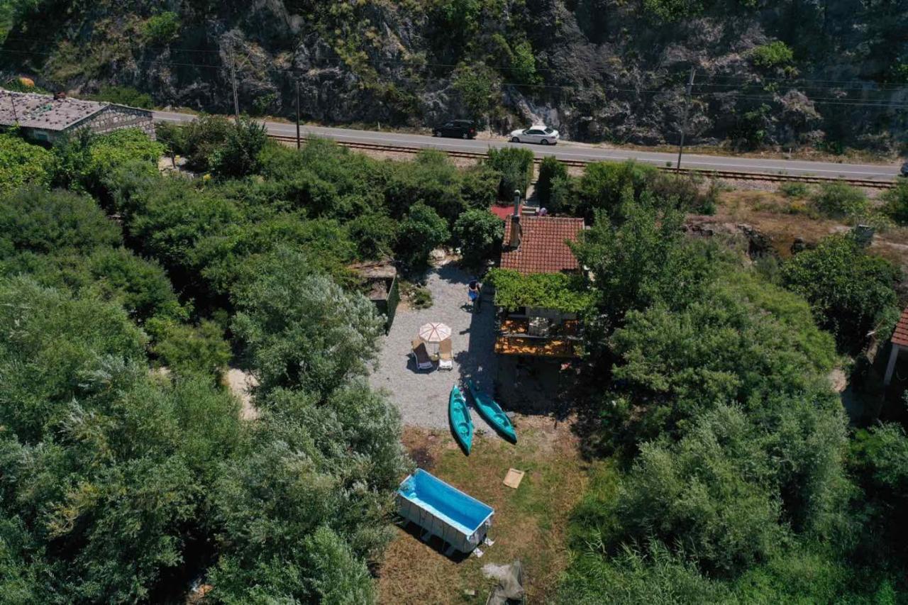 Lake House Buric Vranjina Exterior photo