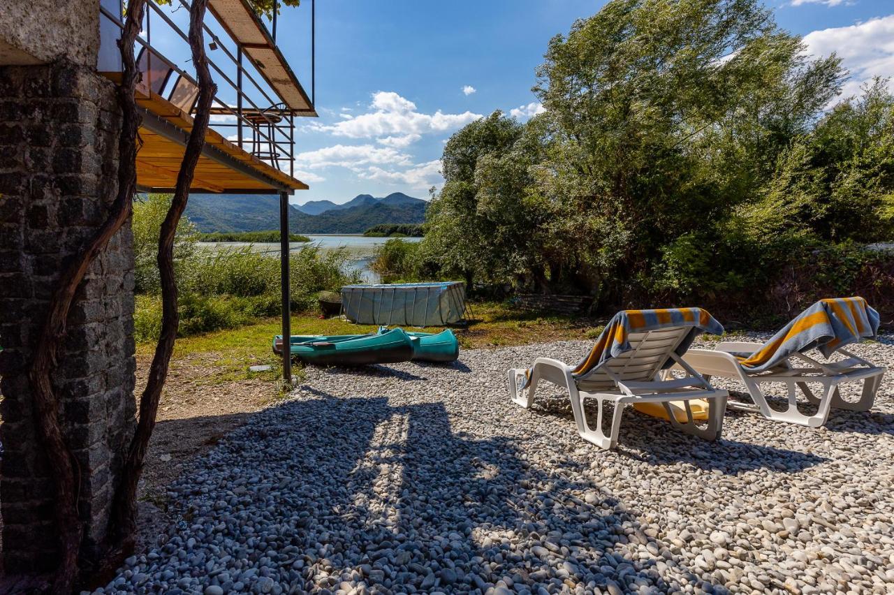 Lake House Buric Vranjina Exterior photo